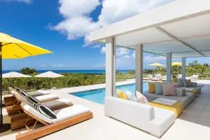 Villa Solis, 7 bedroom Ocean View Midcentury villa - Baie Longue