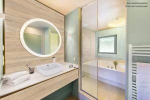 Complexes hoteliers Center Parcs Villages Nature Paris : photos des chambres