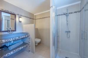 Maisons de vacances Belle maison de pecheurs Normande refaite par un architecte : photos des chambres