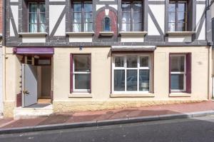 Maisons de vacances Belle maison de pecheurs Normande refaite par un architecte : photos des chambres