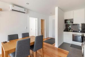 Cosy 1-bedroom flat with free parking on premises