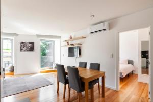 Cosy 1-bedroom flat with free parking on premises