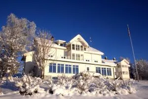 Mesnabakken pensjonat - Kylstad