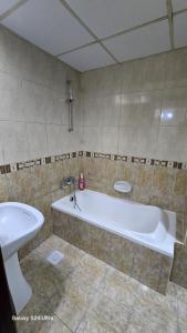 A Modern and Homely Suite