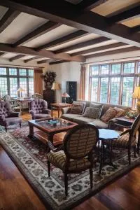 Duncraig Manor - Pinebluff