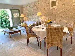 Villas Domaine de Monciaux 2 piscines Tennis 40 Pers : photos des chambres