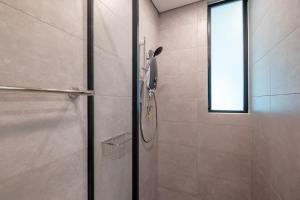 1 Room Apartment Swimming Pool Floor Cubic Botanical