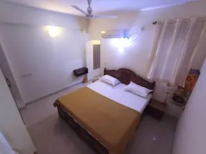 Flat Near Calangute Beach - Sangolda