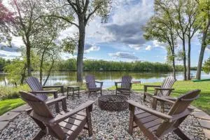 Riverfront Home with Private Dock in Wisconsin Dells - Mauston