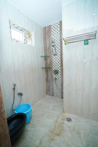 Golden villa A luxury HomeStay - Near To Bhudevi Complex TTD Ticket Counter Alipiri