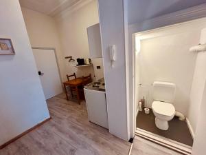 European District Apartment Eleven