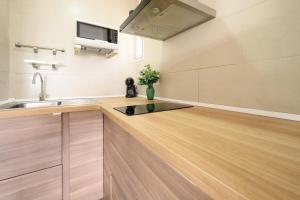 Fuengirola Sun by 10ToSea