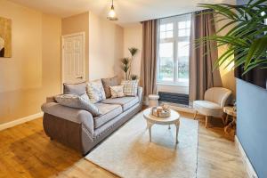 Host & Stay - Salt Rock Retreat