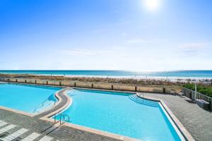 Beach Front, No Worries, Beach Happy 208, Free Activities Included!