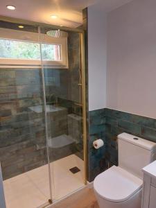 Villas villa spacieuse piscine jacuzzi 8 chambres 22 couchages : photos des chambres
