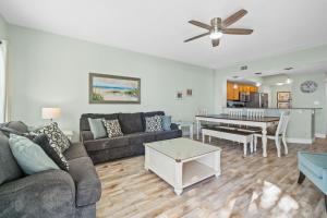 Beach Front, Seas the Day 104, Free Activities Included!