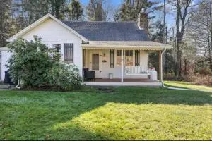 The Babbling Brooke - Briar Crest Woods