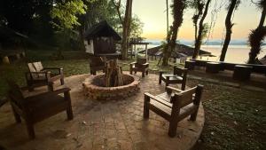 Kawarin Saiyai Cottage and Lake