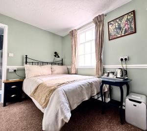 Single Room with Private Bathroom room in Premier Hotel