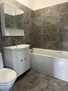 Apartament Magurele spatios cu intrare separata