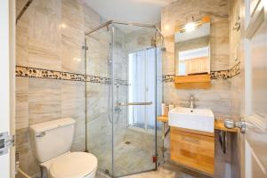 SMART RENT Andrea and Ha