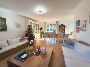 Maisons de vacances Le Mas Saint Jean les Mayons : photos des chambres