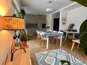 W centrum uzdrowiska - 希隆斯克地区扎古热