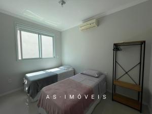 Apartamento à 100 metros da Praia Dos Ingleses