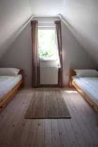 Lütt Hus Rügen, Ferienhaus in Strandnähe - Zicker