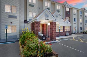 Microtel Inn & Suites by Wyndham Cordova Memphis I-40 East