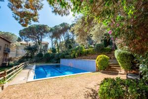 DS-2 Calella de Palafrugell 4 PAX