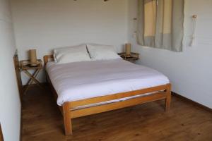 Cabaña playera con hermoso jardin a pasos de la playa