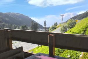 Studio cosy à Mâcot-la-Plagne 24 m² avec vue montagne