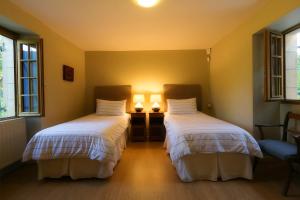 Maisons de vacances Huge Dordogne House, heated pool, 5 acres : photos des chambres