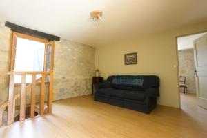 Maisons de vacances Huge Dordogne House, heated pool, 5 acres : photos des chambres