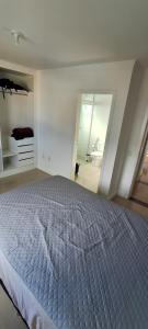 Suíte, 50m praia, 12km Beto Carrero e BC