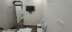 Vaibhav lakshmi inn
