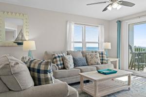 Beach Front Paradise Palms 205, Free Activities Included!