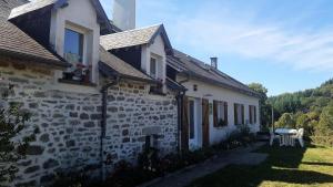 Appartements Gite de France a Bonnefond 3 epis - Gite de France 6 personnes MAE-9754 : photos des chambres
