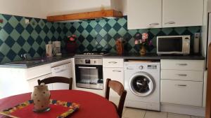 Appartements Gite de France a Bonnefond 3 epis - Gite de France 6 personnes MAE-9754 : photos des chambres