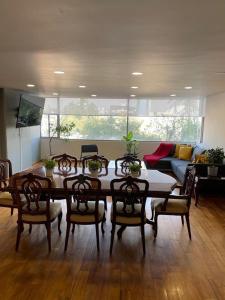 Espectacular Condo in a Premium Neighborhood