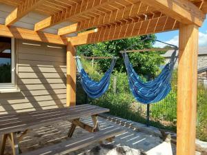 Chalets Le Refuge : photos des chambres