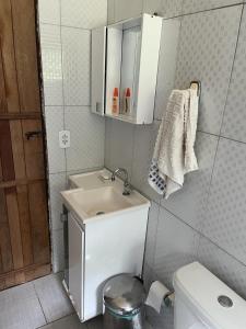 Sitio piscina natural, lago, rio