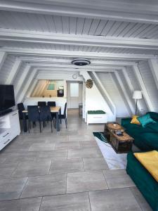 Białe Molo - Domki & SPA