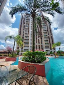 Apartamento Mobiliado com 3 quartos COP 30