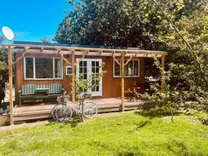 Wattle Creek Cottage with Breakfast Basket - Leithfield