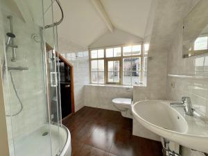 Bungalow in Holland by Water with Sauna