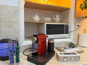 Neoclassical Royal Palace next to Acropolis