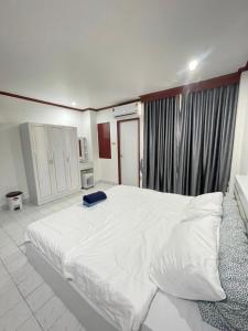 Studio 24 sqm near beach monthly rent