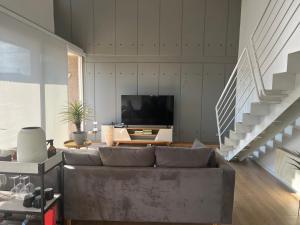 Duplex Clover Suites in Providencia